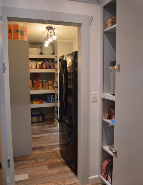 Walk-in Pantry